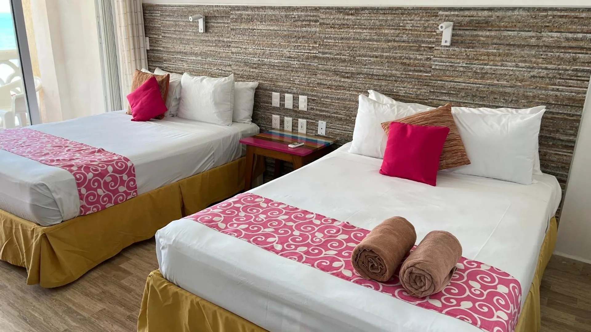 Bof Apartments Cancún