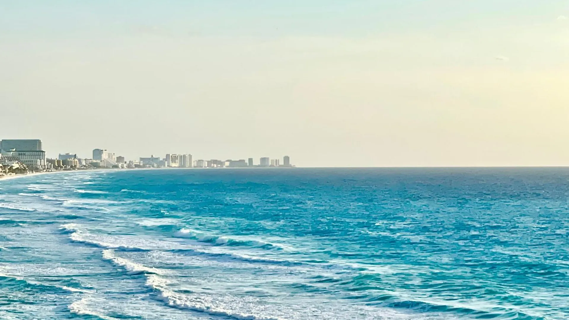 Bof Apartments Cancún