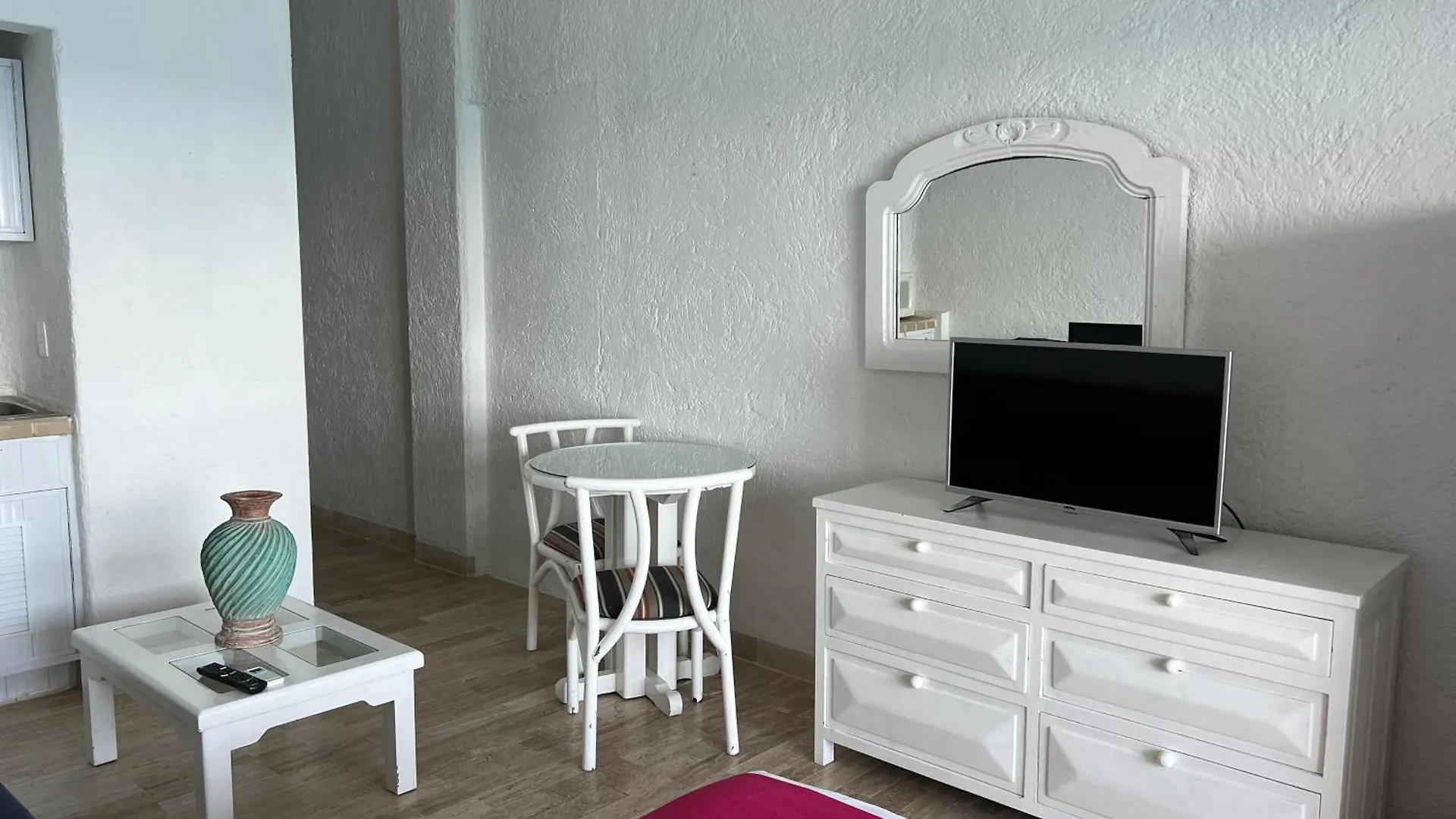 Bof Apartments Cancún
